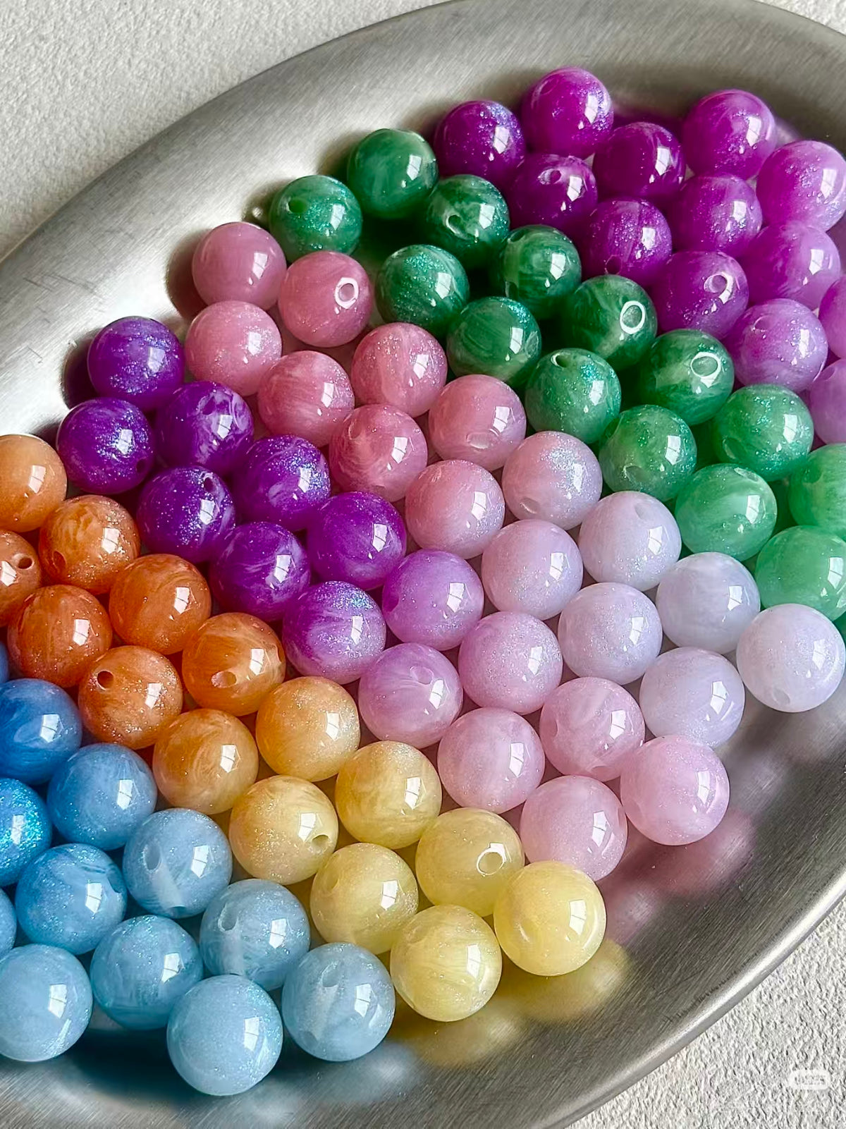 shiny beads round shape
